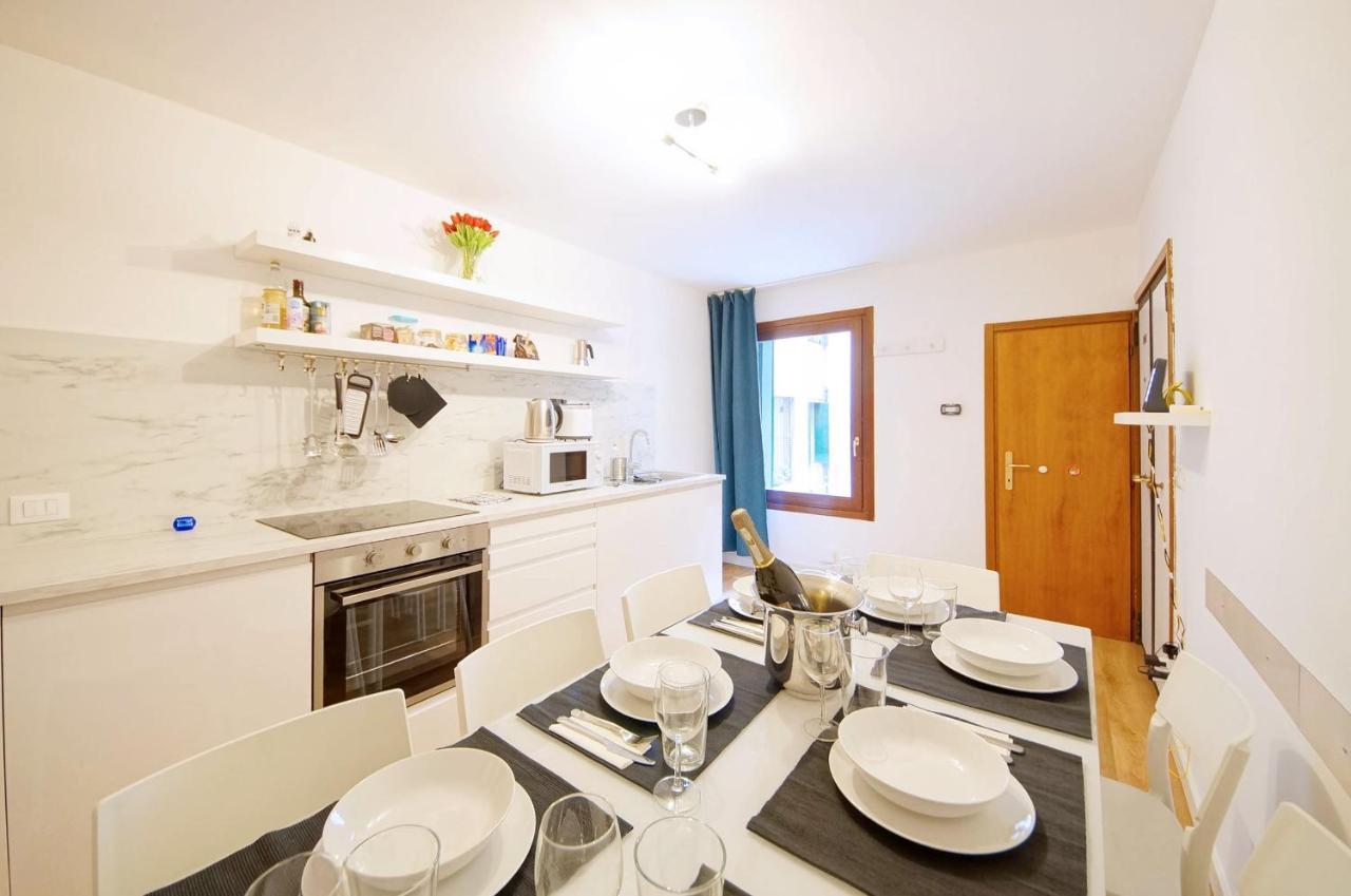 Dolcevita Apartments N 500 San Marco Венеція Екстер'єр фото
